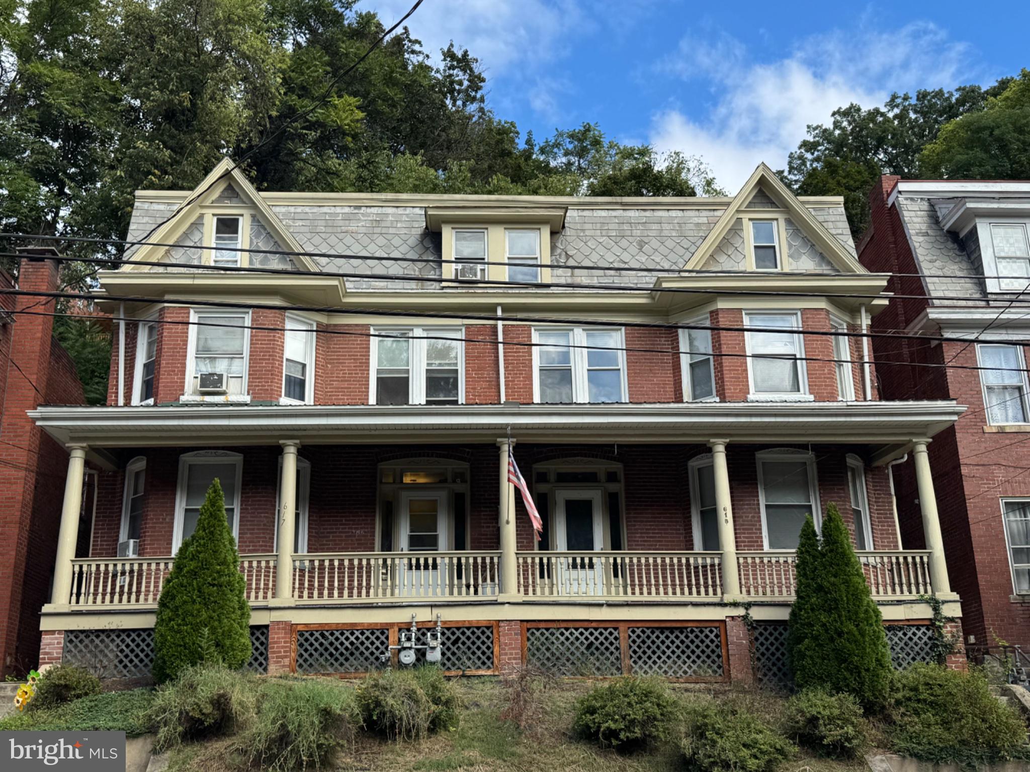 615 Greene Street 2
