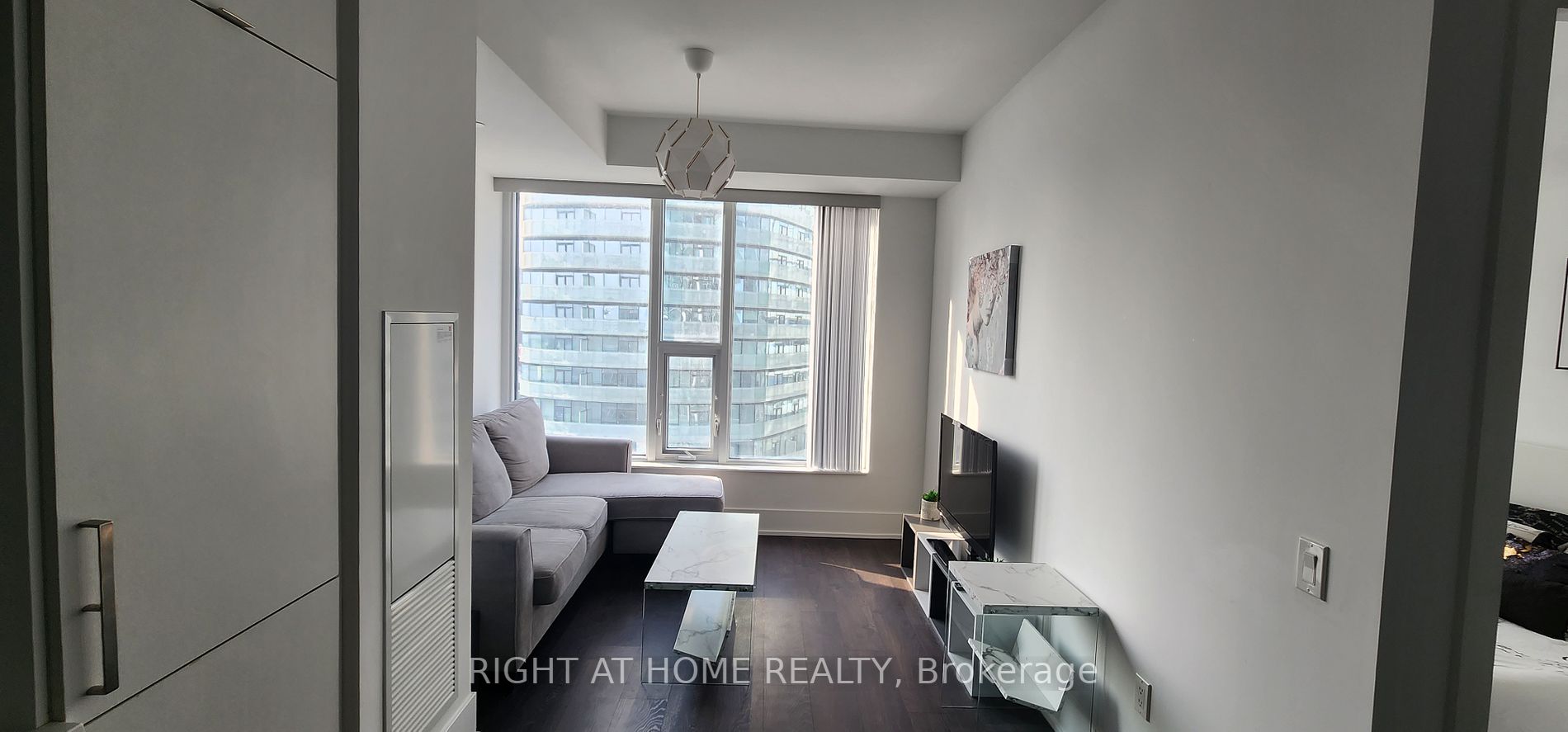 10 York St 3712