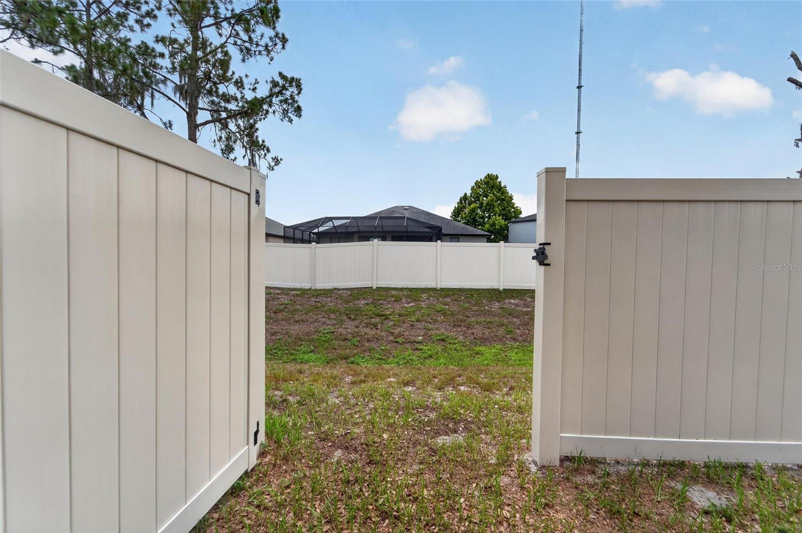 12124 Colonial Estates Lane