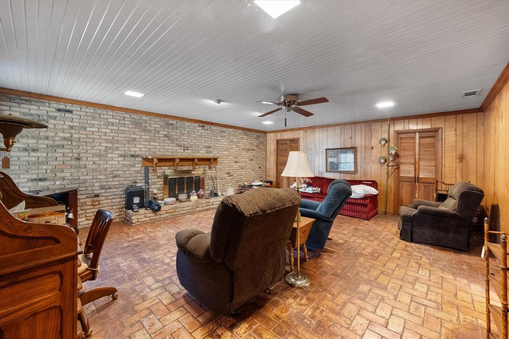 409 N Overlook Drive