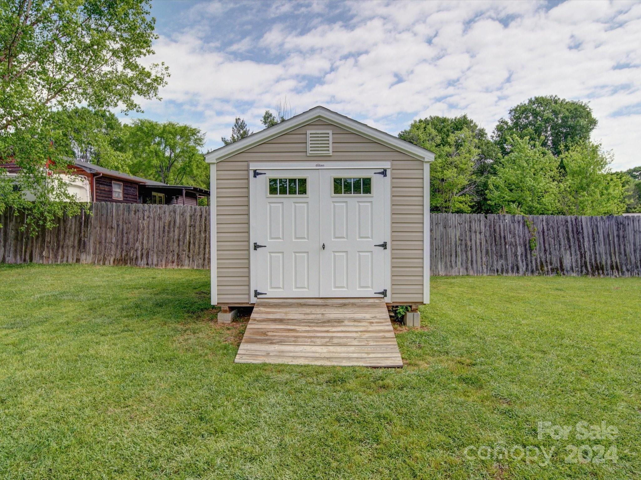 1594 Meadow Creek Church Road