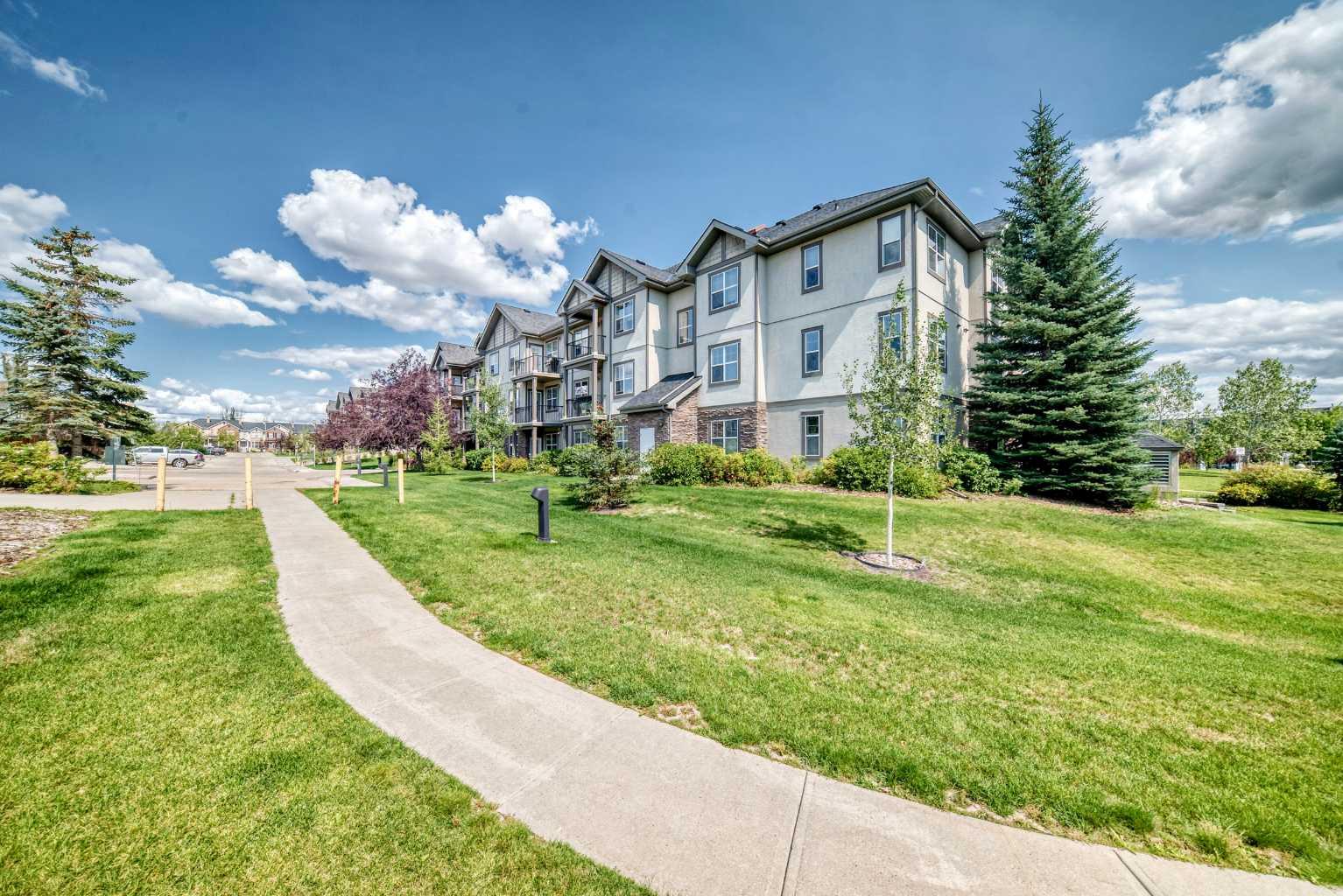 37 Prestwick Drive SE 204, Calgary, AB 