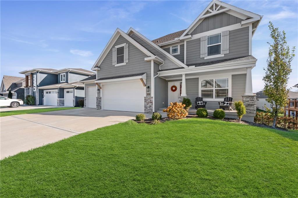 7613 N Tullis Avenue