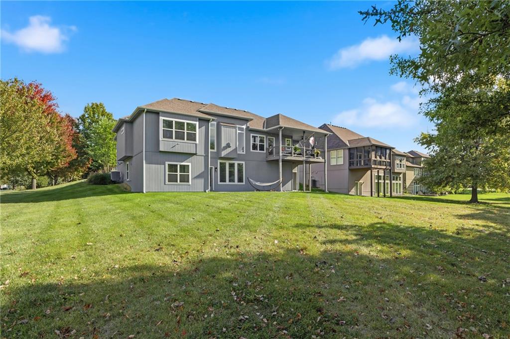 10512 N Euclid Avenue