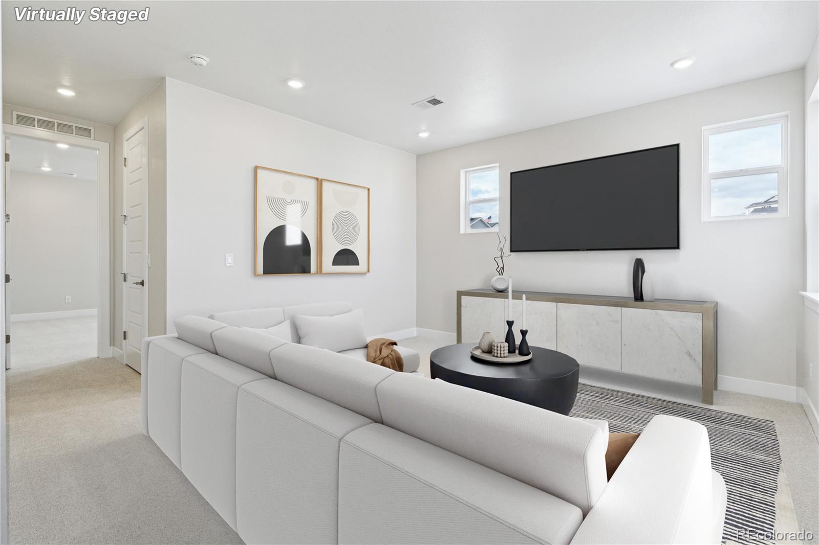 5566 Hickory Oaks Trail