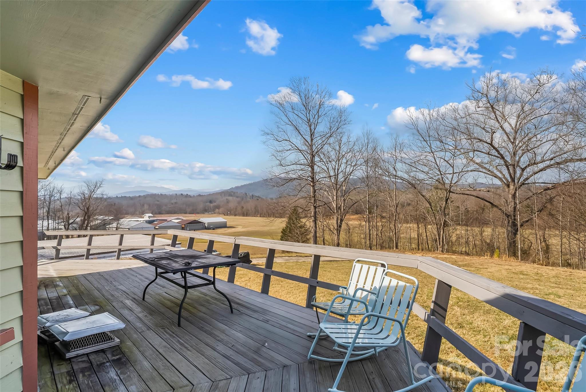 2590 Airport Road