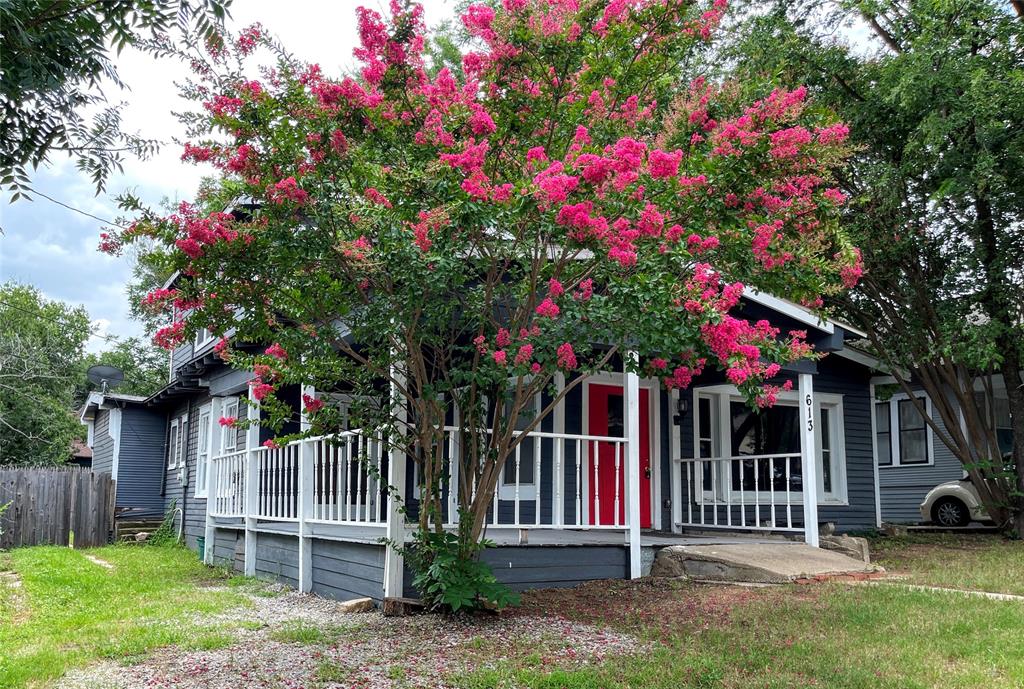 613 NW 5th Street