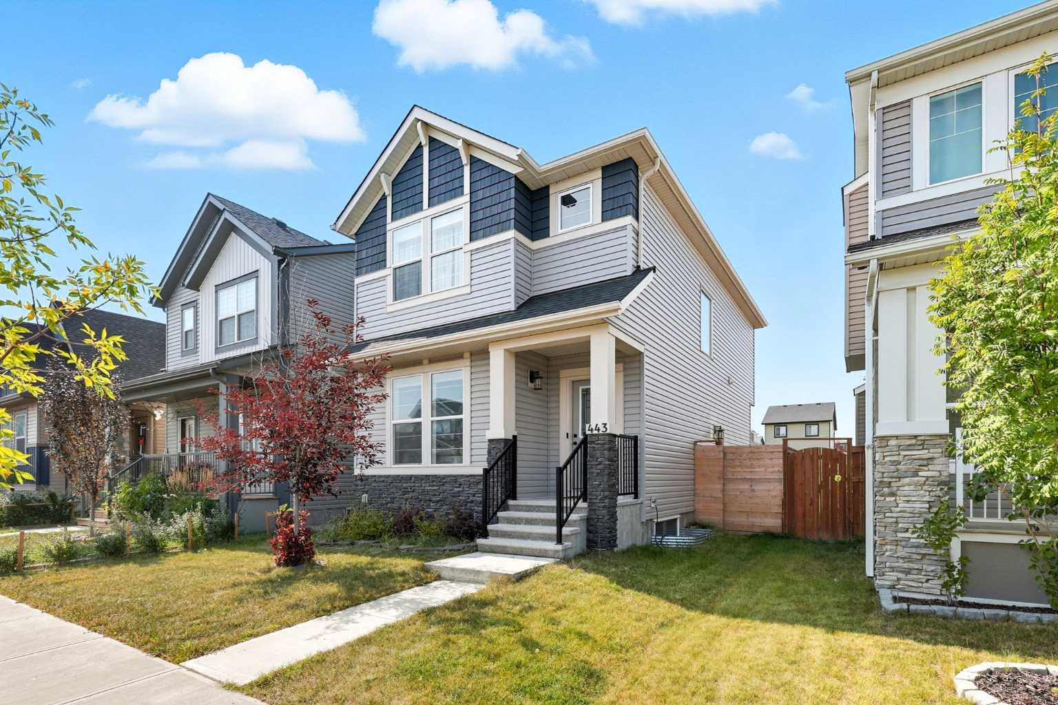 443 Hillcrest Manor SW