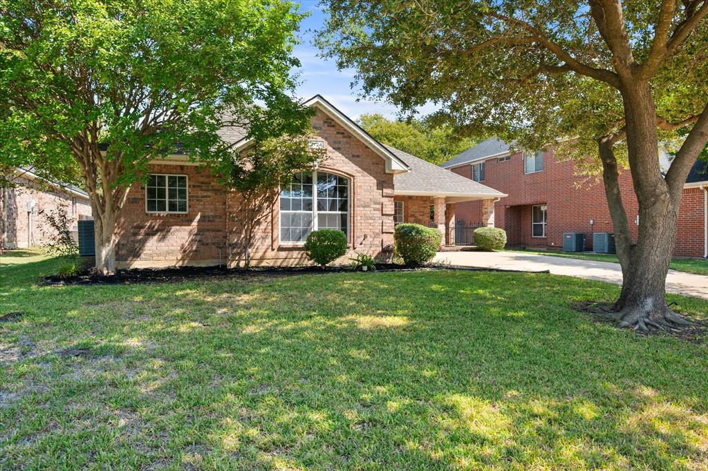 2724 Forest Lake Drive