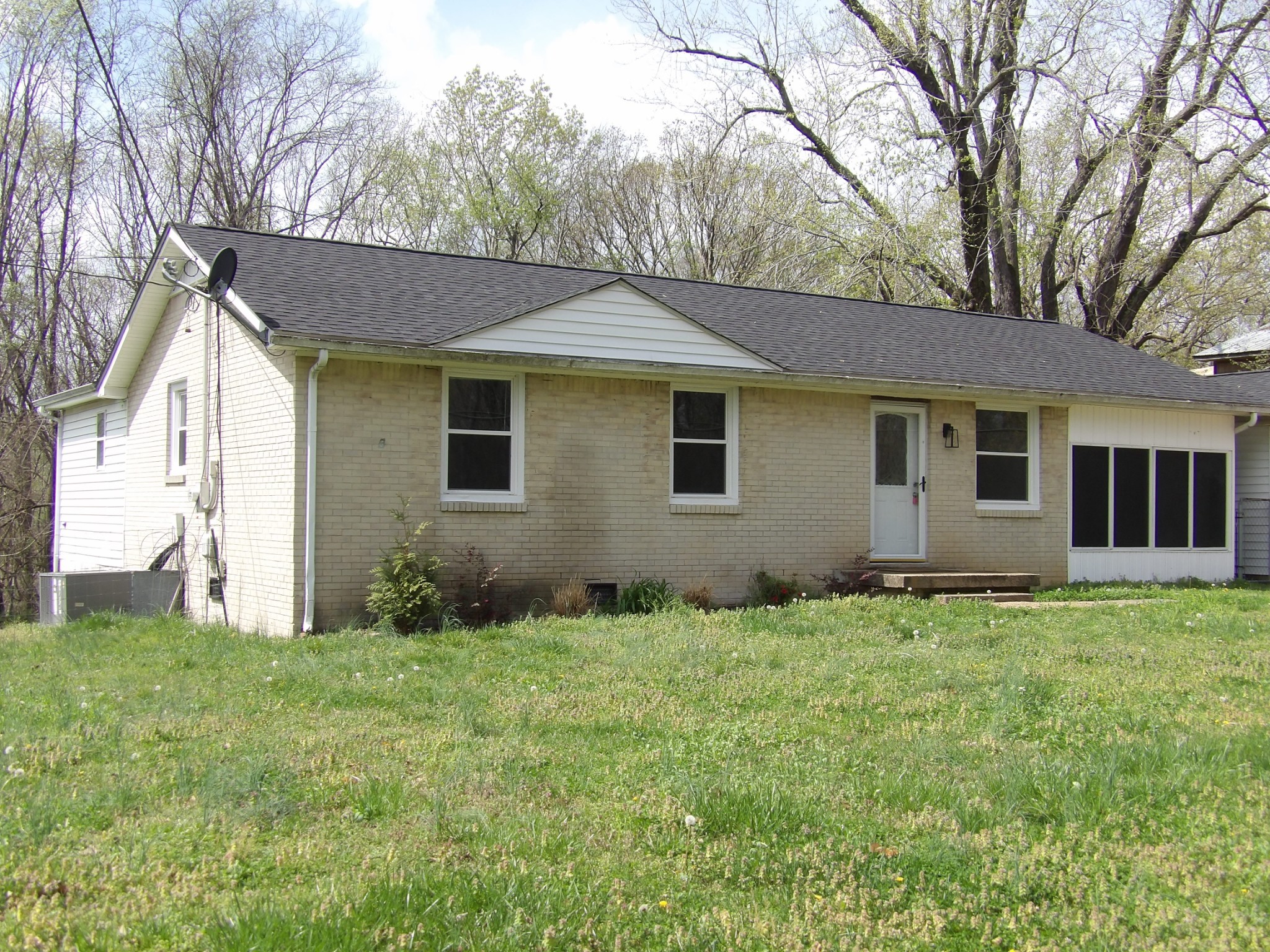 457 E Little Richland Rd