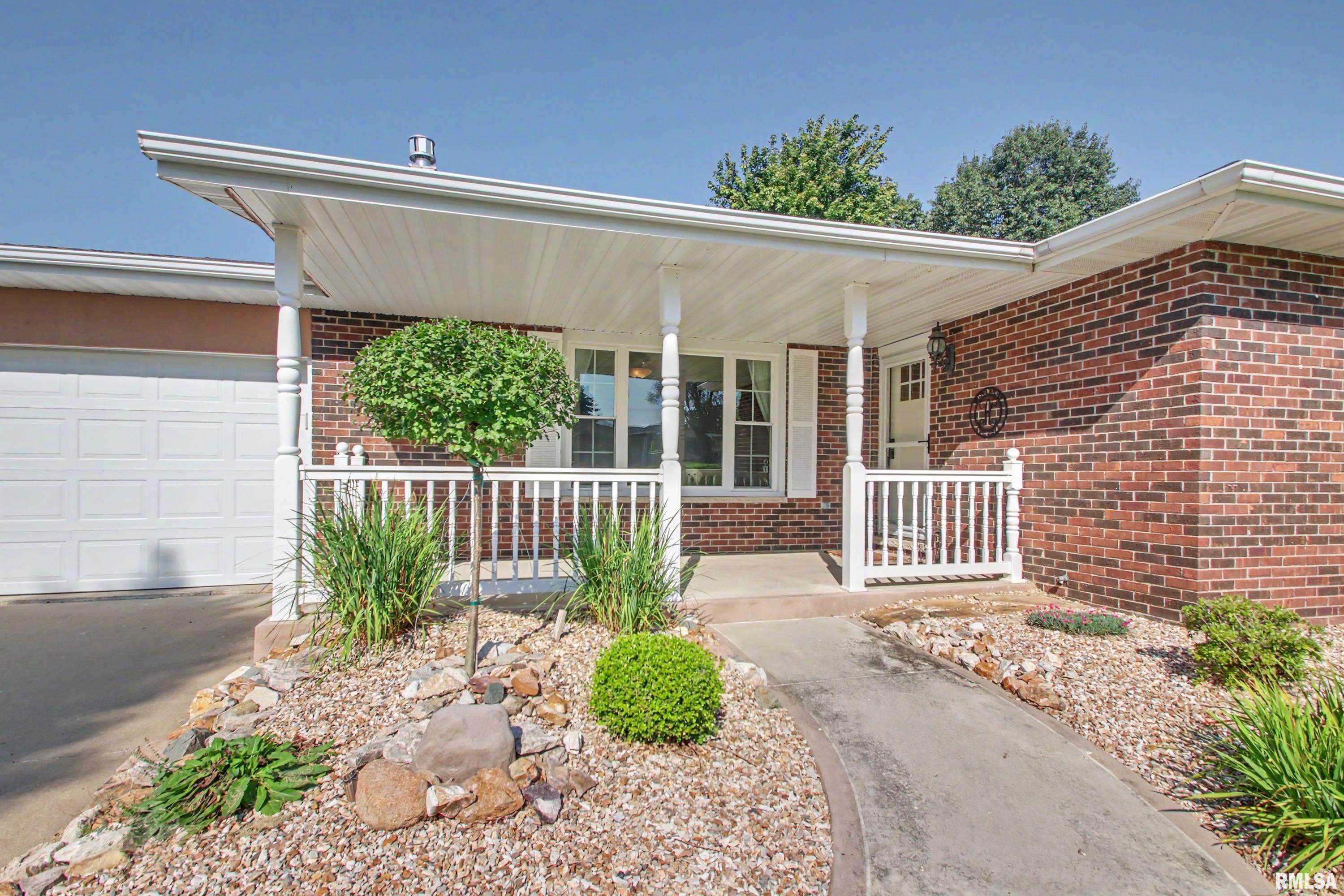 3820 Stonegate Road