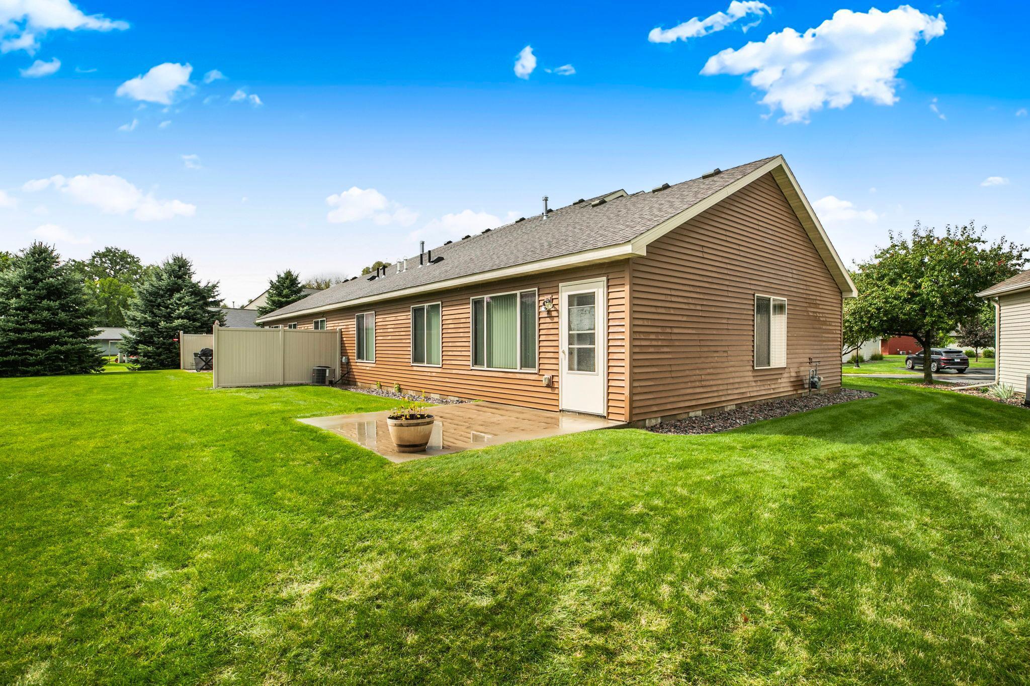 647 Cottonwood Avenue