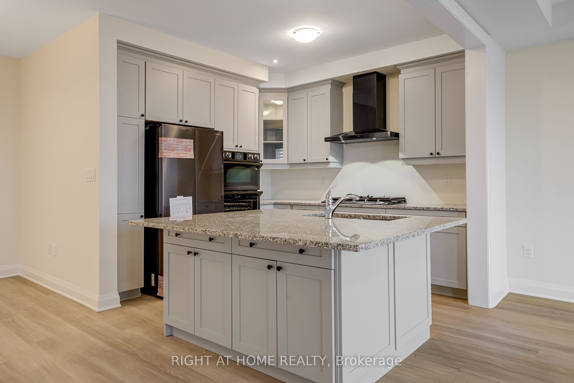 3242 Chimney Swift Cres