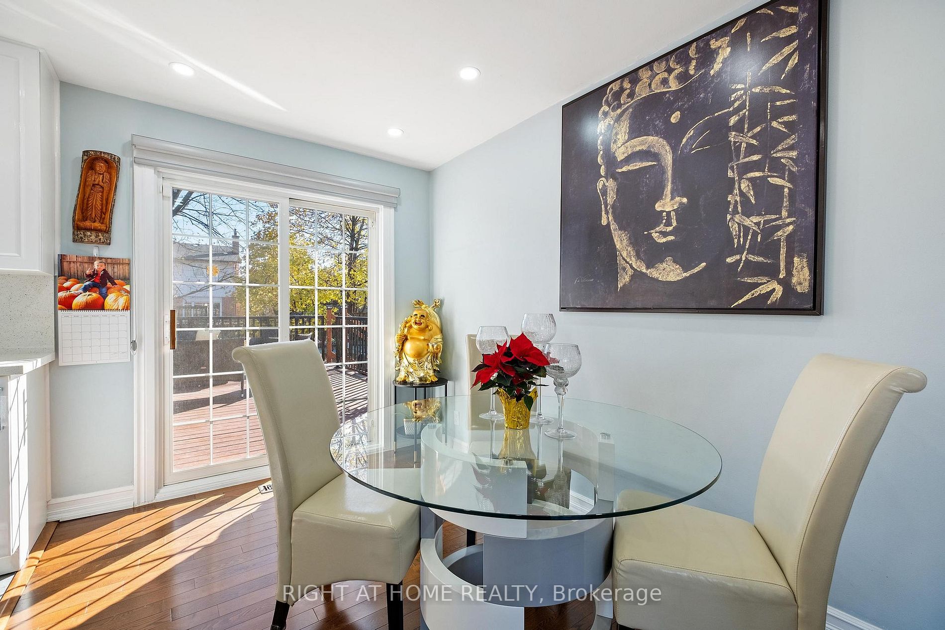 140 Meadowbrook Dr