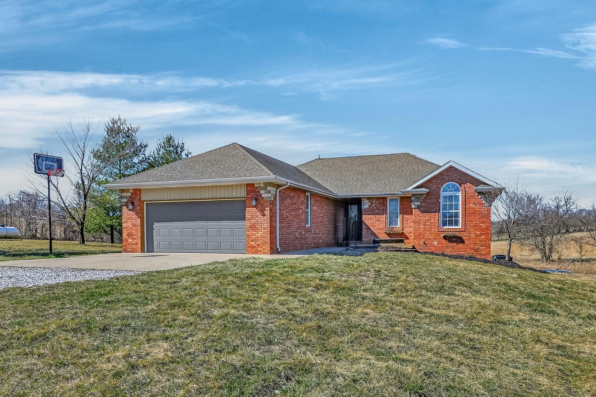 422 Fieldstone Road