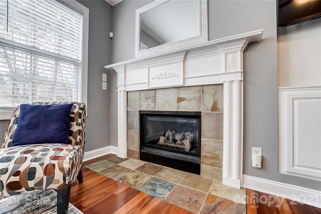 12058 Pelican Court
