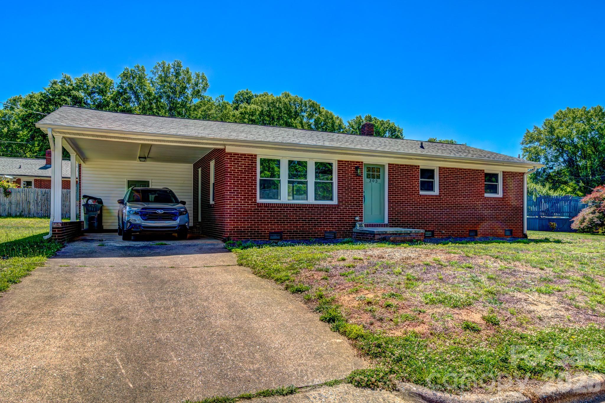 303 Mark Street