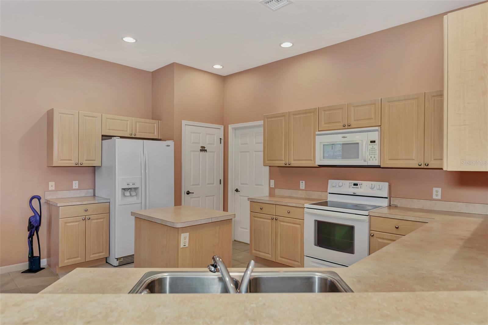 2685 Wax Myrtle Court