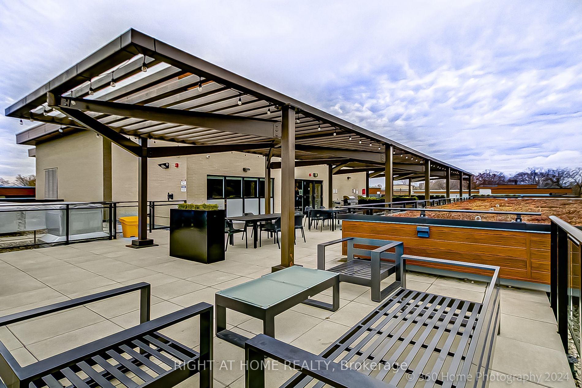 1575 W Lakeshore Rd 227