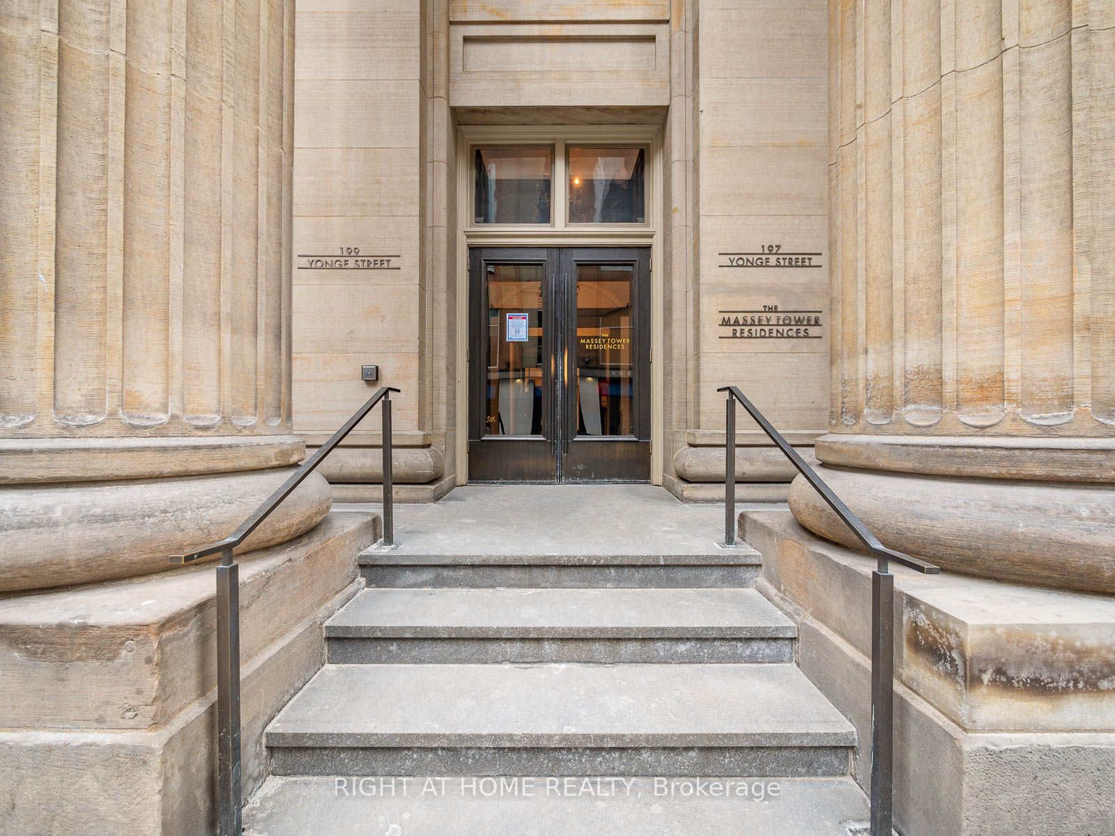 197 Yonge St 5607
