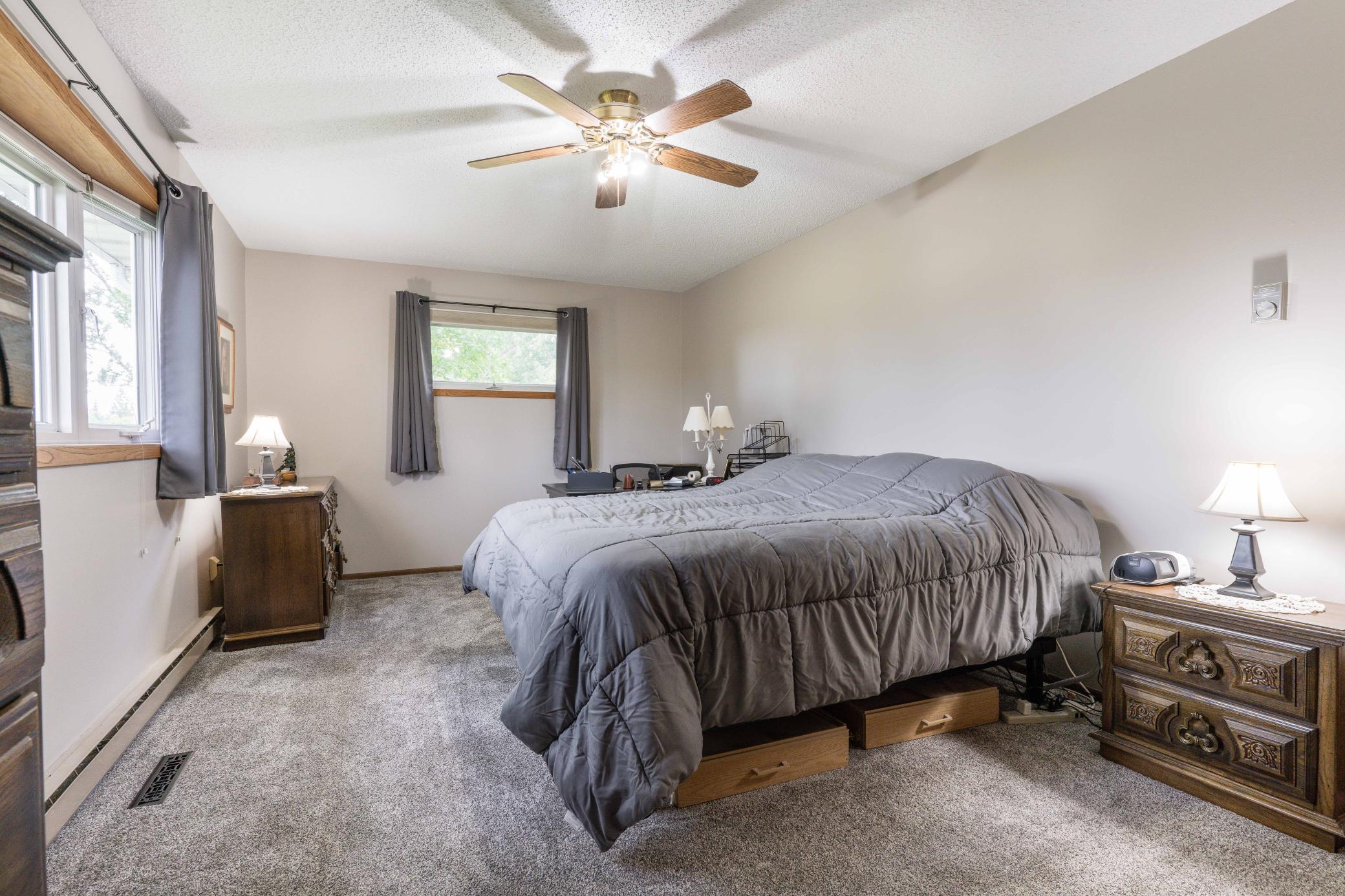 23490 Cottonwood Lane