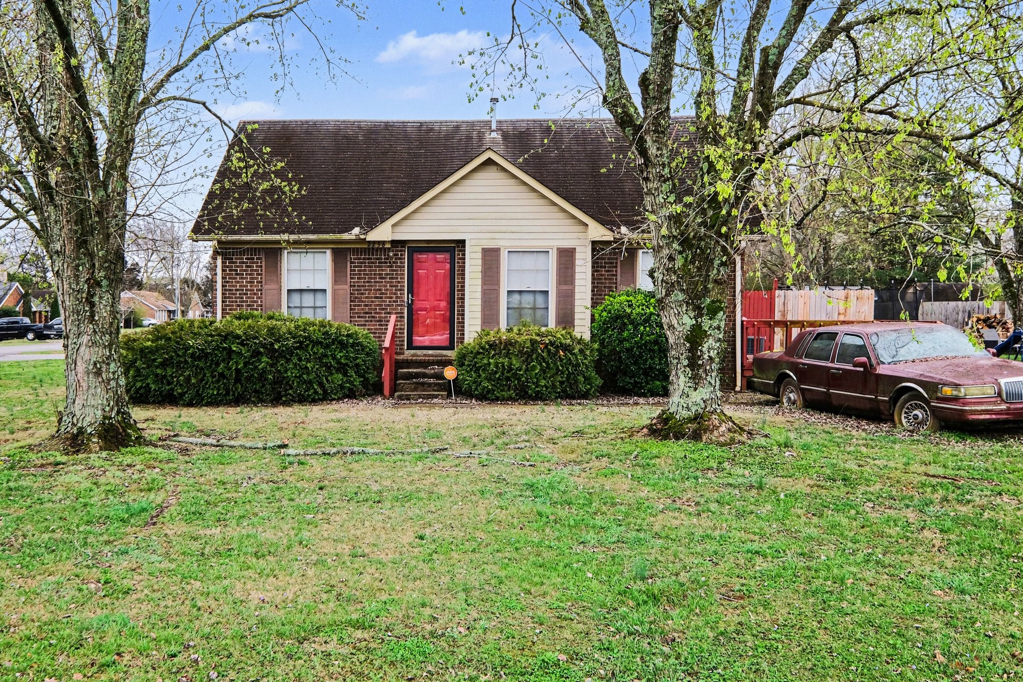 2236 Patriot Dr