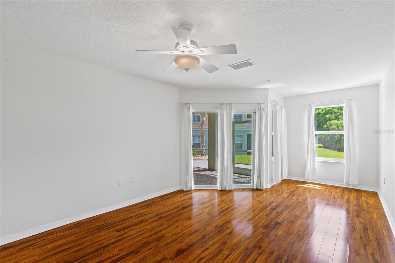 1100 Canopy Walk Lane 1111