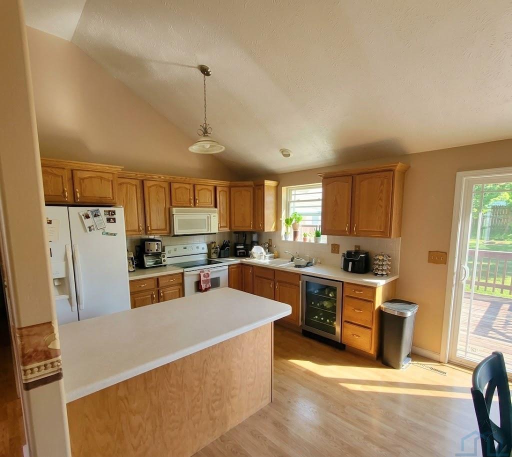 4017 Fieldcrest Drive