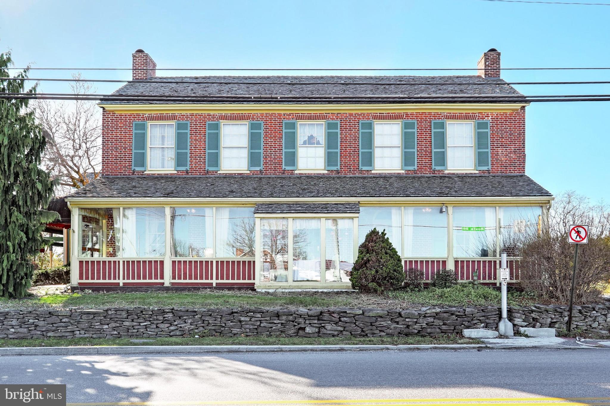 Herr Tavern since 1812. Fine Dining, tavern, 10 room B&B facility plus 5 bedroom detached B&B (Anna), and banquet/wedding facilities. Includes 4 bedroom owners residence: 600+ combination event seating. (1) Full "R" Liquor License.