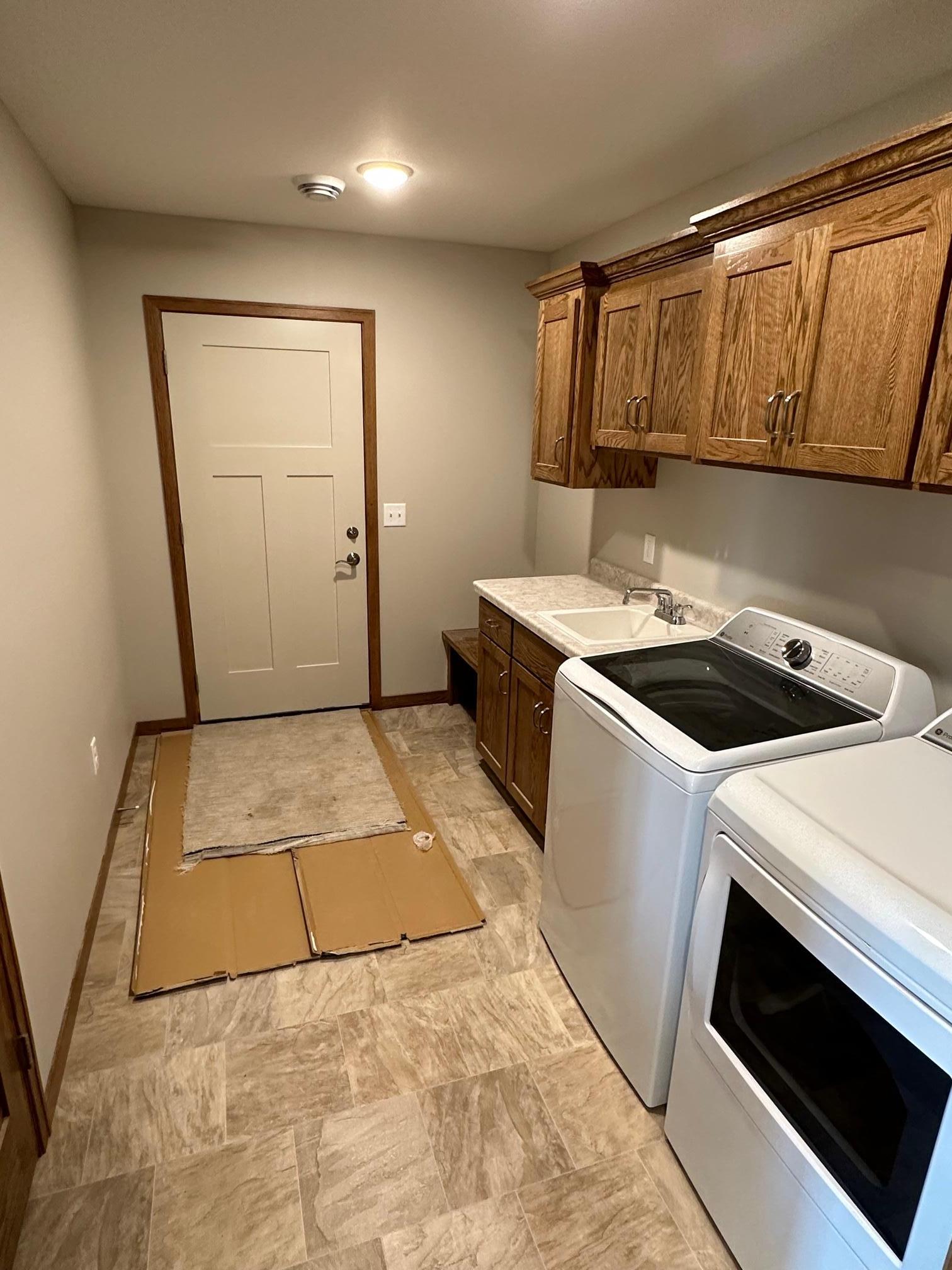 2005 Sandstone Loop N
