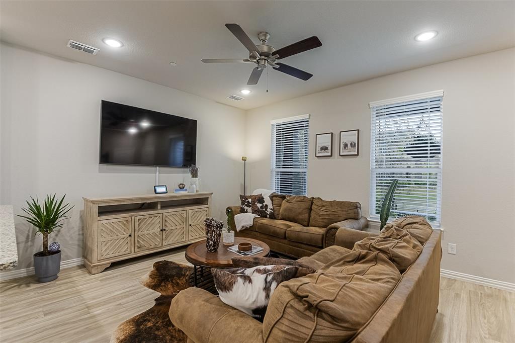 2728 Baneberry Lane