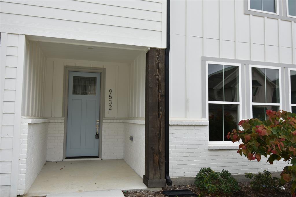Welcome home to this bright and cheerful TOWNHOME located in the Eagle MT-Saginaw ISD. Beautiful 3 bedroom 2.5 bath home. Open floor plan compliments the large COOKS DELIGHT kitchen with GRANITE countertops, Stainless Steel Appliances, built in microwave, breakfast bar, pantry, and LOTS of prep and cabinet space. Generous sized dining room can accommodate a family dinner or an intimate get together. Upstairs you will find a Luxurious master suite with large walk in shower with ceramic tile surround, dual sinks, and walk-in closet. Guest bedrooms are a nice size with ceiling fans. New Blinds throughout the bedrooms, living and dining areas. A secluded low maintenance rock back yard features an open patio. Close to restaurants, shopping, Lockheed, JRB and schools! HURRY! Landlord is offering $500 off the first month's rent.