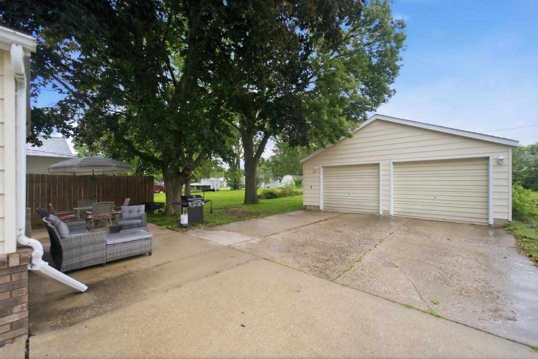 1004 Cedar Street
