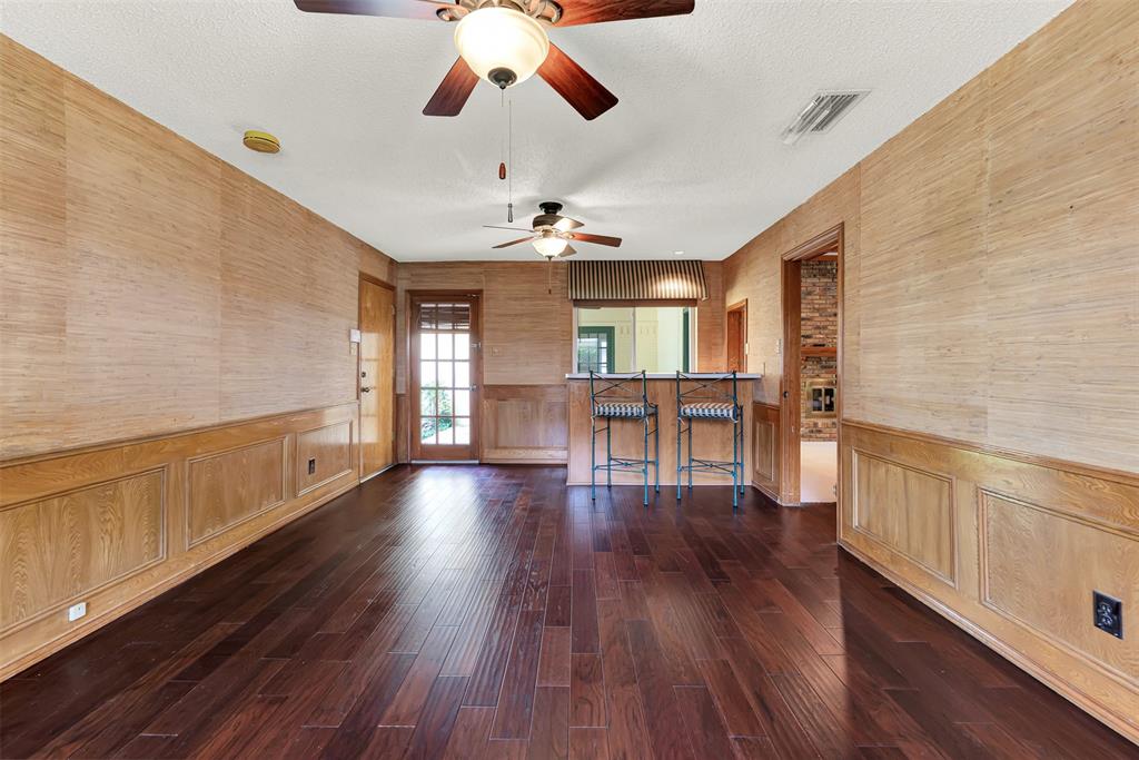 3205 Cross Timbers Lane