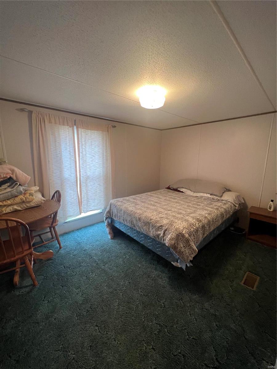 22283 Dogwood Estates Loop