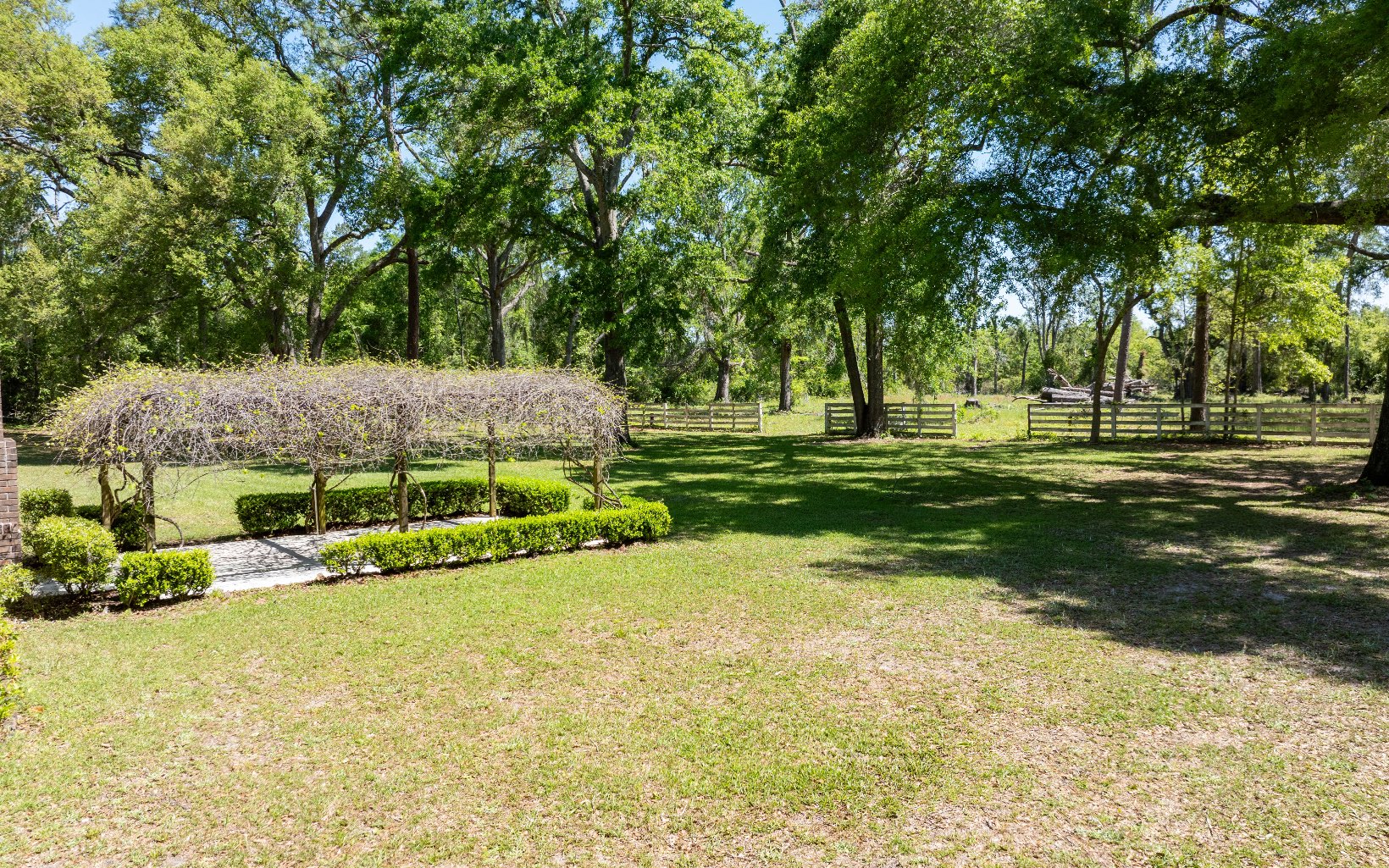 444-1 SE Bisbee Loop