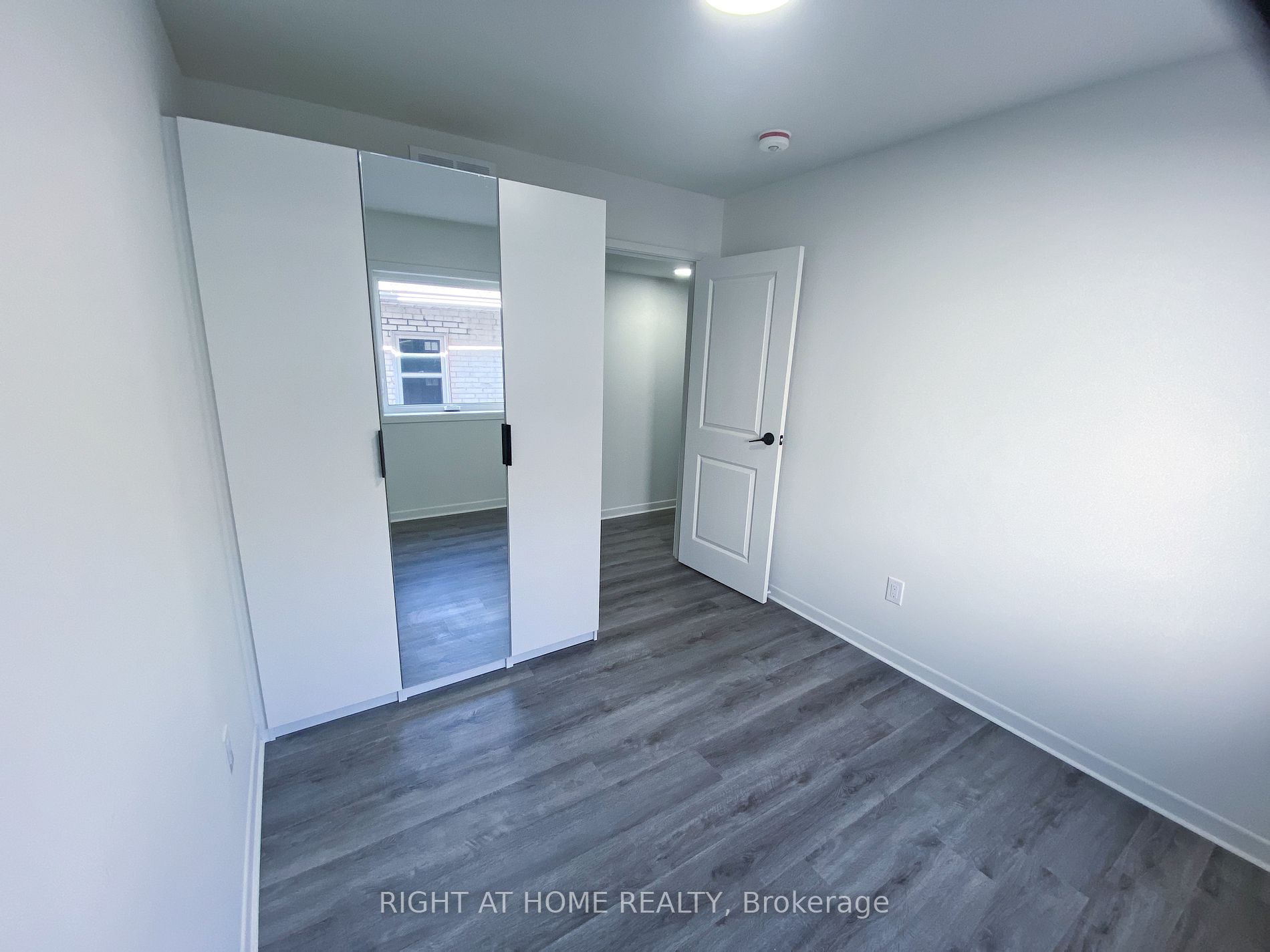 1258 Broadview Ave 2