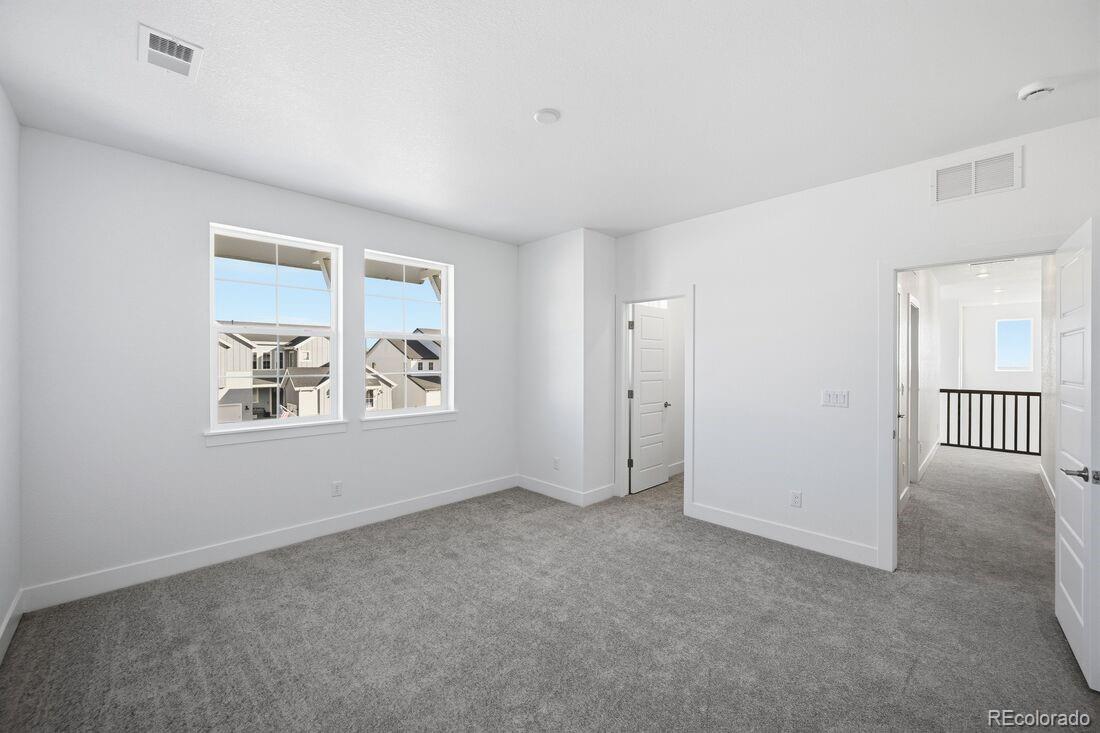 16616 W 93rd Place