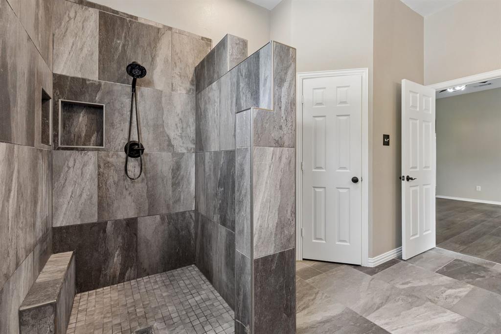 607 Grimsworth Court