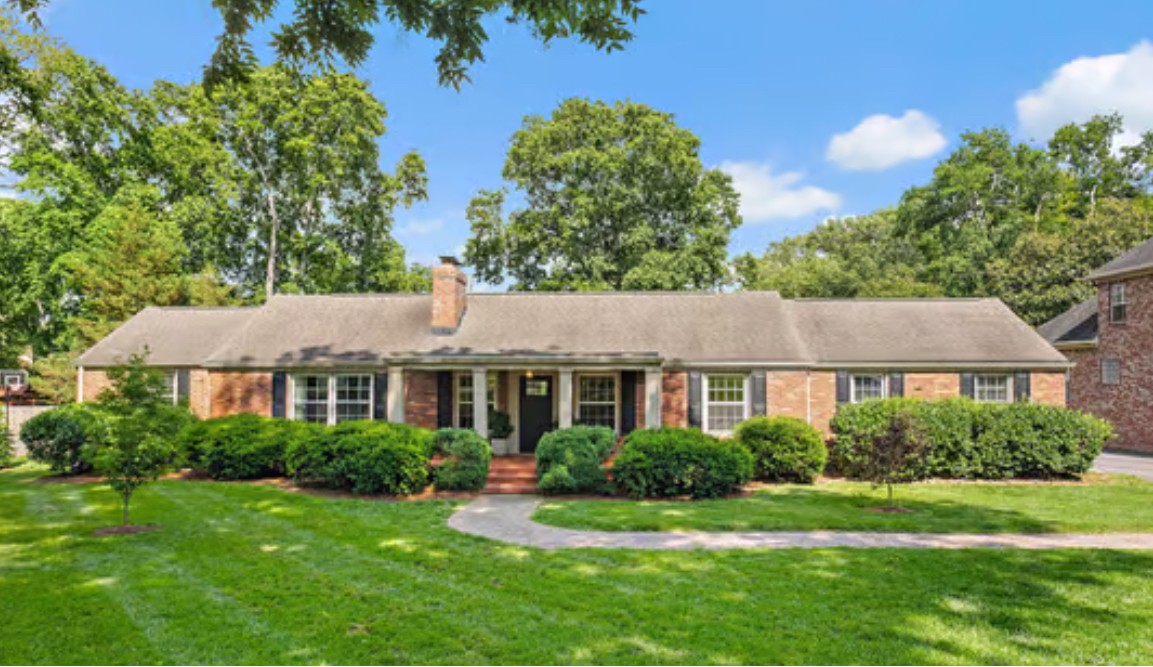 Rare find in coveted Belle Meade Highlands. Open floor plan w/ renovated kitchen, spacious living w/ wet bar. 4 spacious bedroom w/ walk-in closets & master bath new in 2018. Updated windows/ doors, tankless heater, HVAC, oversized deck, w/ level, treed yard