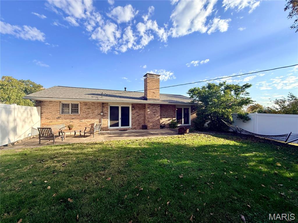 25 Coachlight Drive