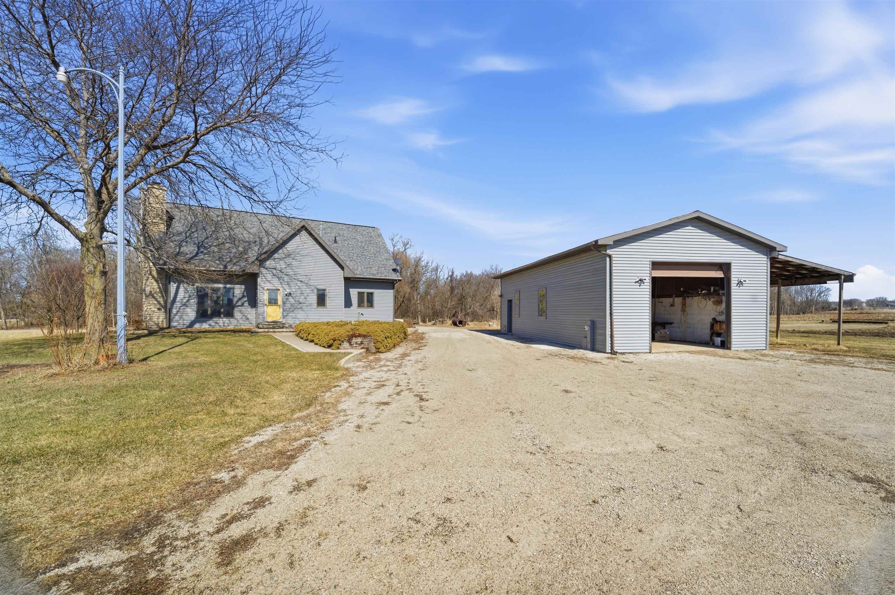 N4640 Lakeshore Drive