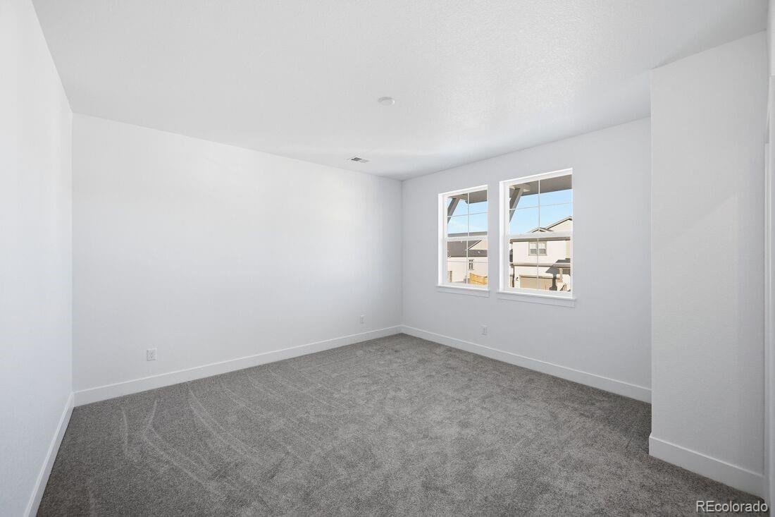 16616 W 93rd Place