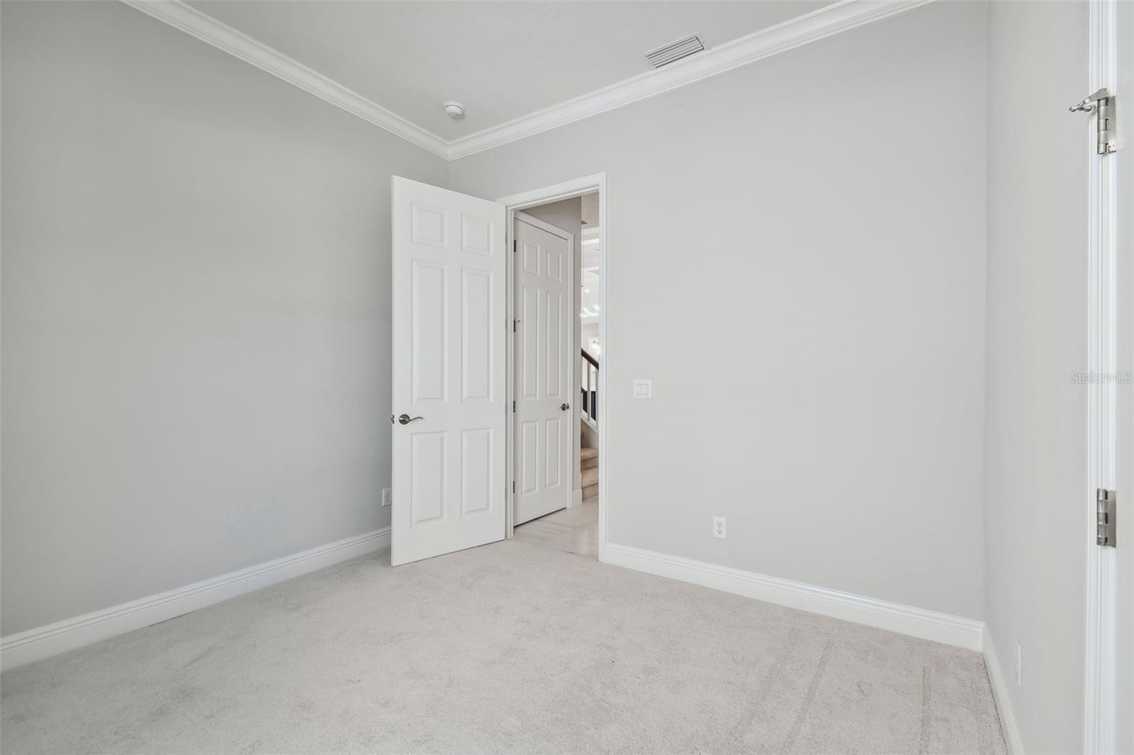 11239 Rustic Timber Loop