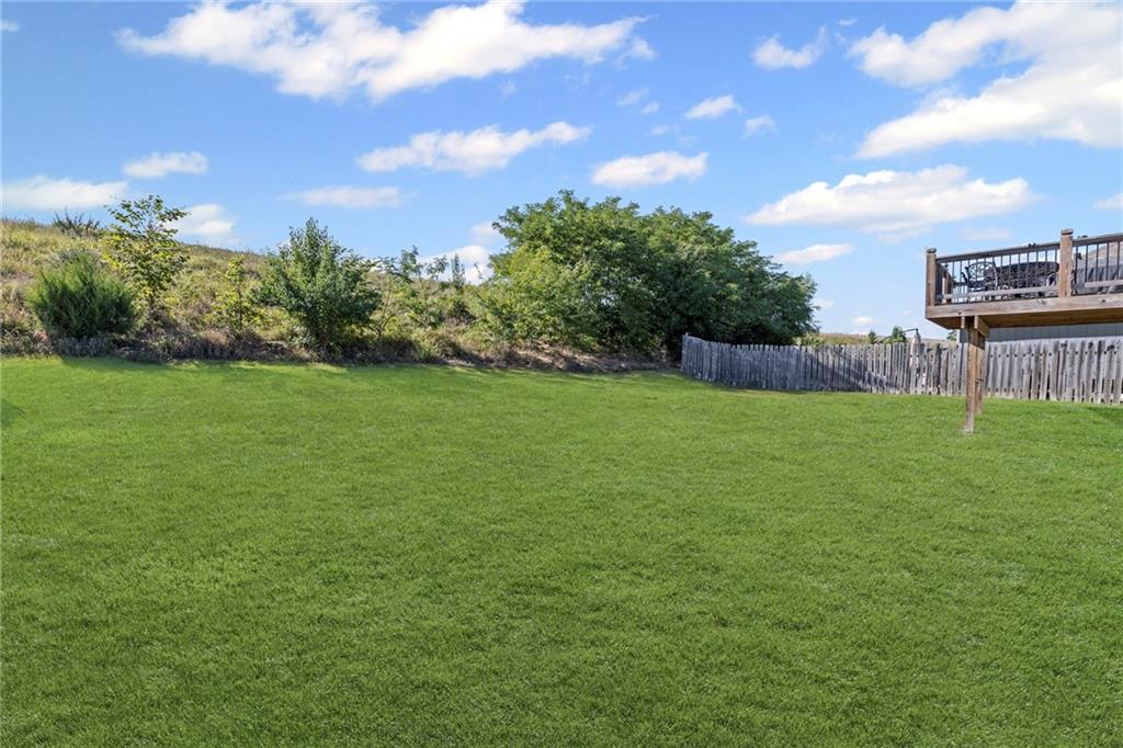 6720 N Cypress Avenue