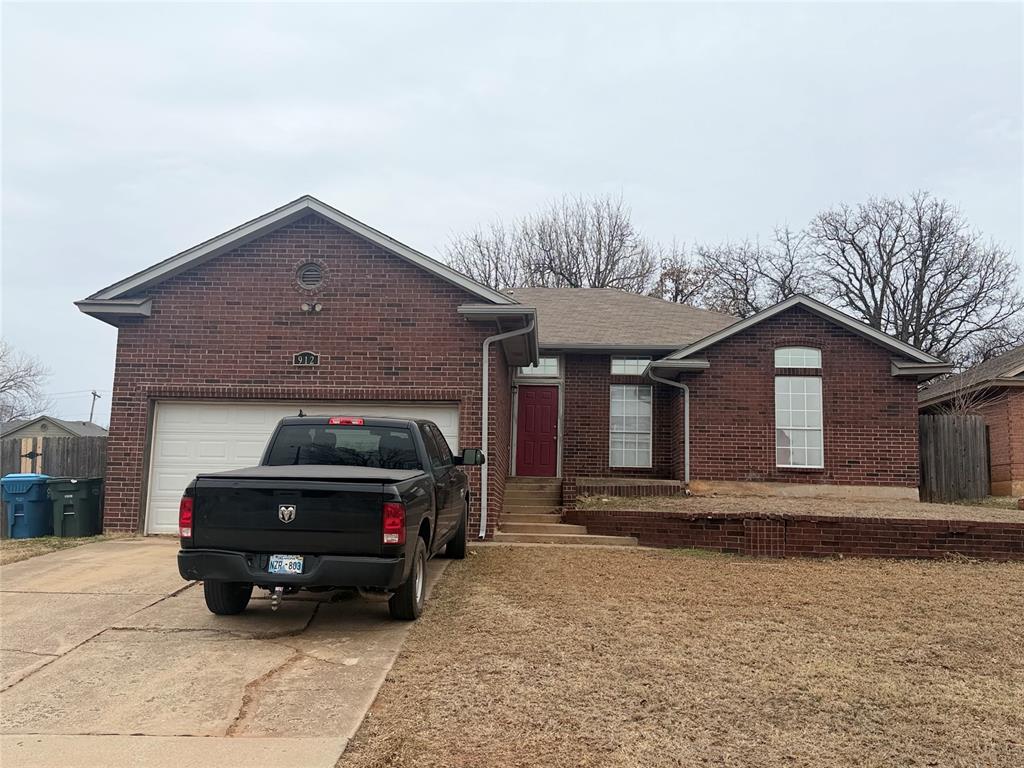 912 Willis Way
