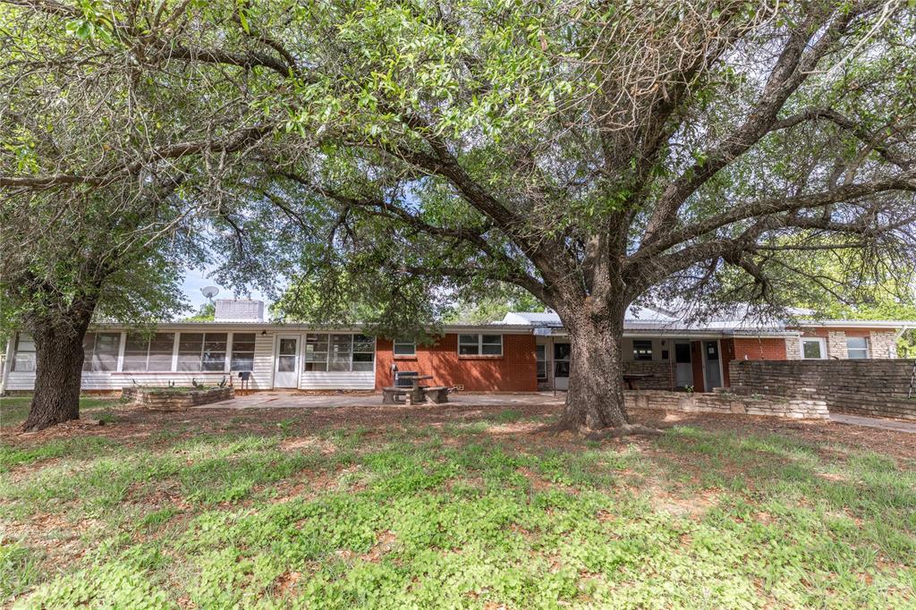 1025 S Us Highway 281