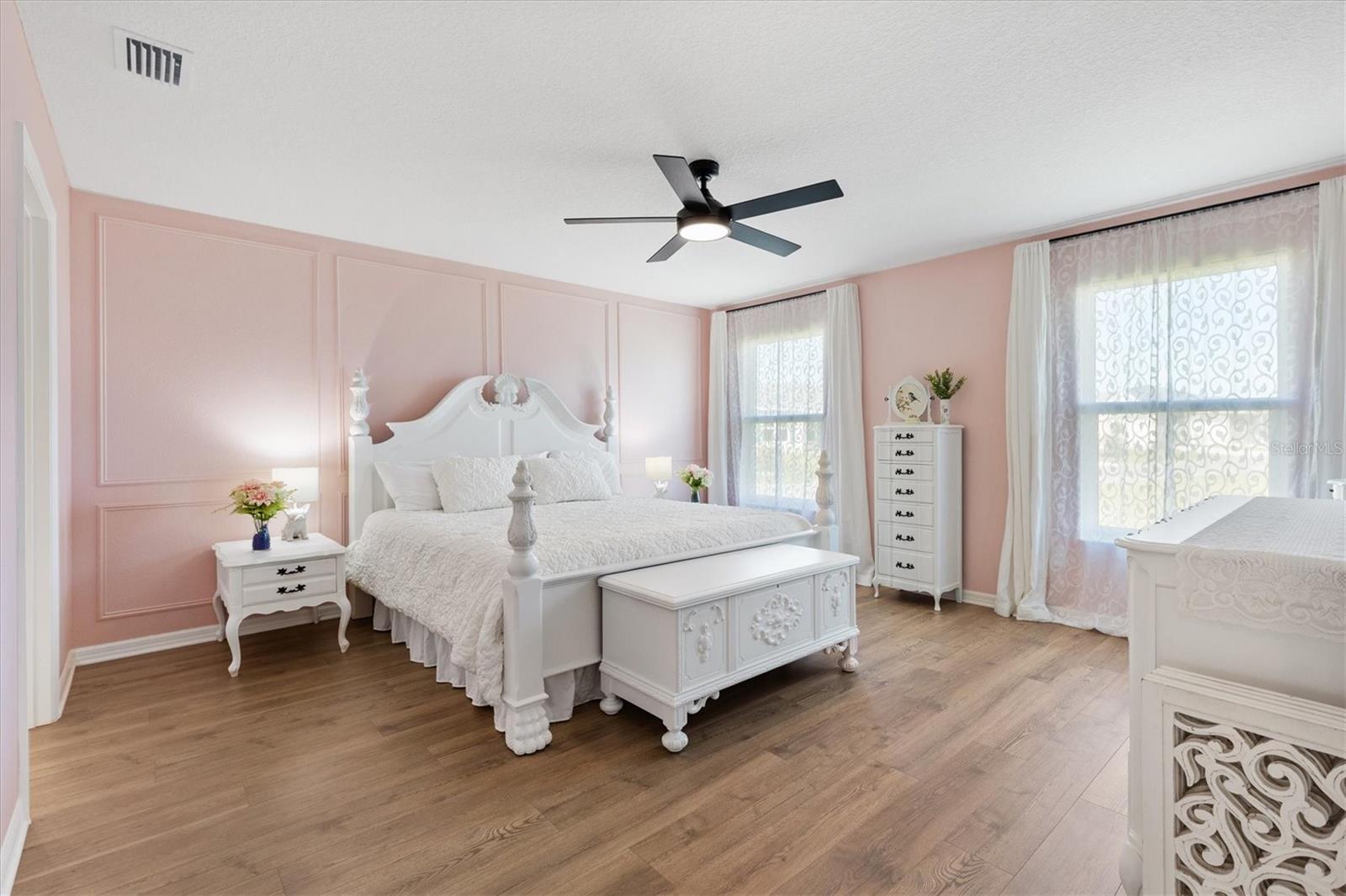 7427 Munday Lane