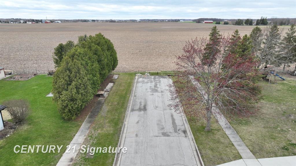 20.93 ACRES WITHIN CITY LIMITS-ADJACENT TO BAVARIAN ESTATES SUBDIVISION    An exceptional opportunity for Developers! This parcel of prime land is located within the city limits and borders the established and desired Bavarian Estates Subdivision. Perfectly positioned for residential development, this expansive property offers convenient access to utilities and city infrastructure. Don't miss out on one of the last large tracts available in this growing area! Sellers will NOT subdivide parcel.