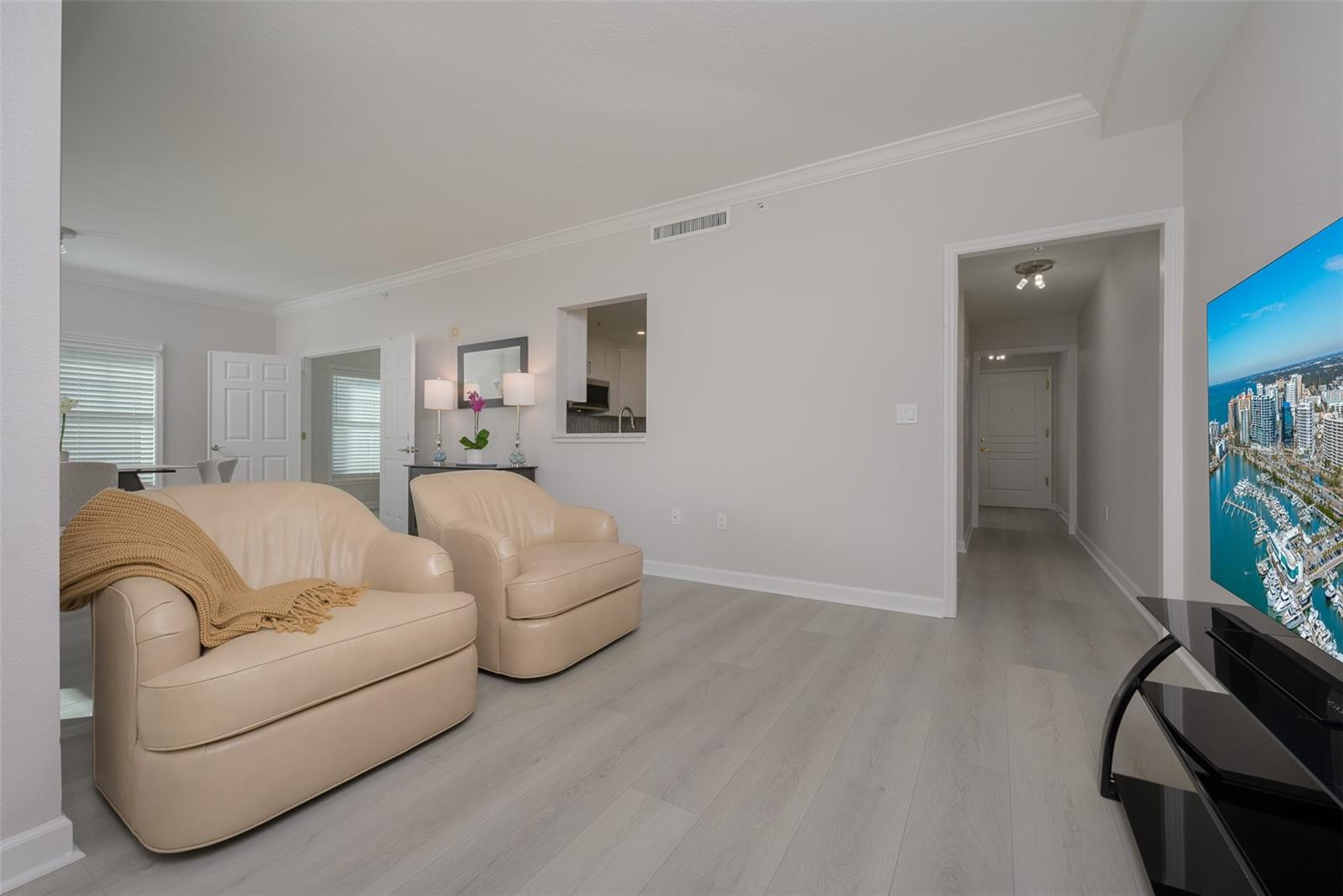 750 N Tamiami Trail 314